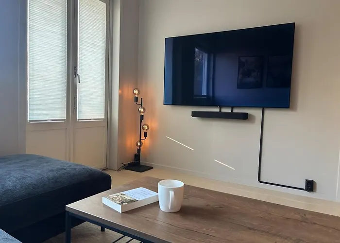 Lägenhet Corner With Balcony In *