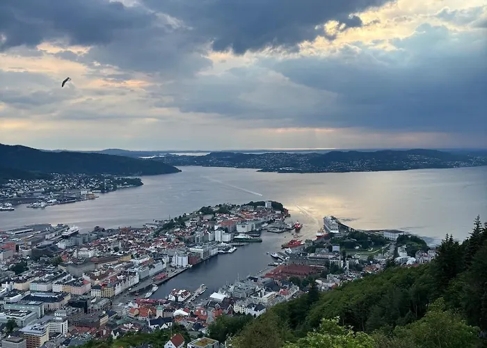 Lägenhet Corner With Balcony In